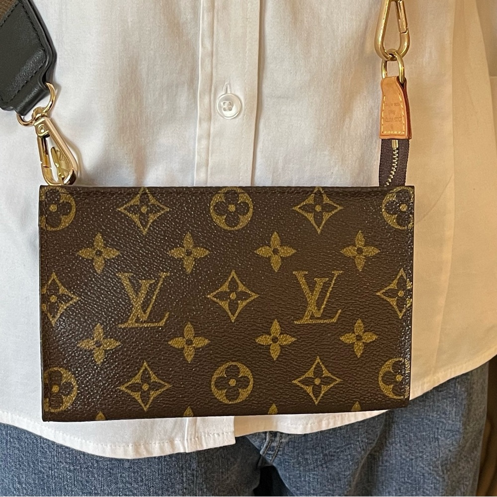 Multi Louis Vuitton New Pochette Straps, sample listing - Picture 9 of 12